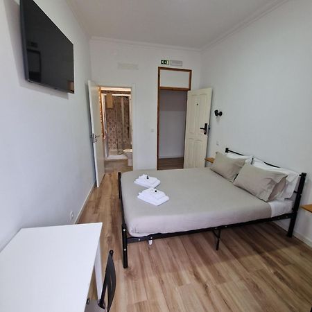 Wolley - Peniche Guesthouse Exterior photo